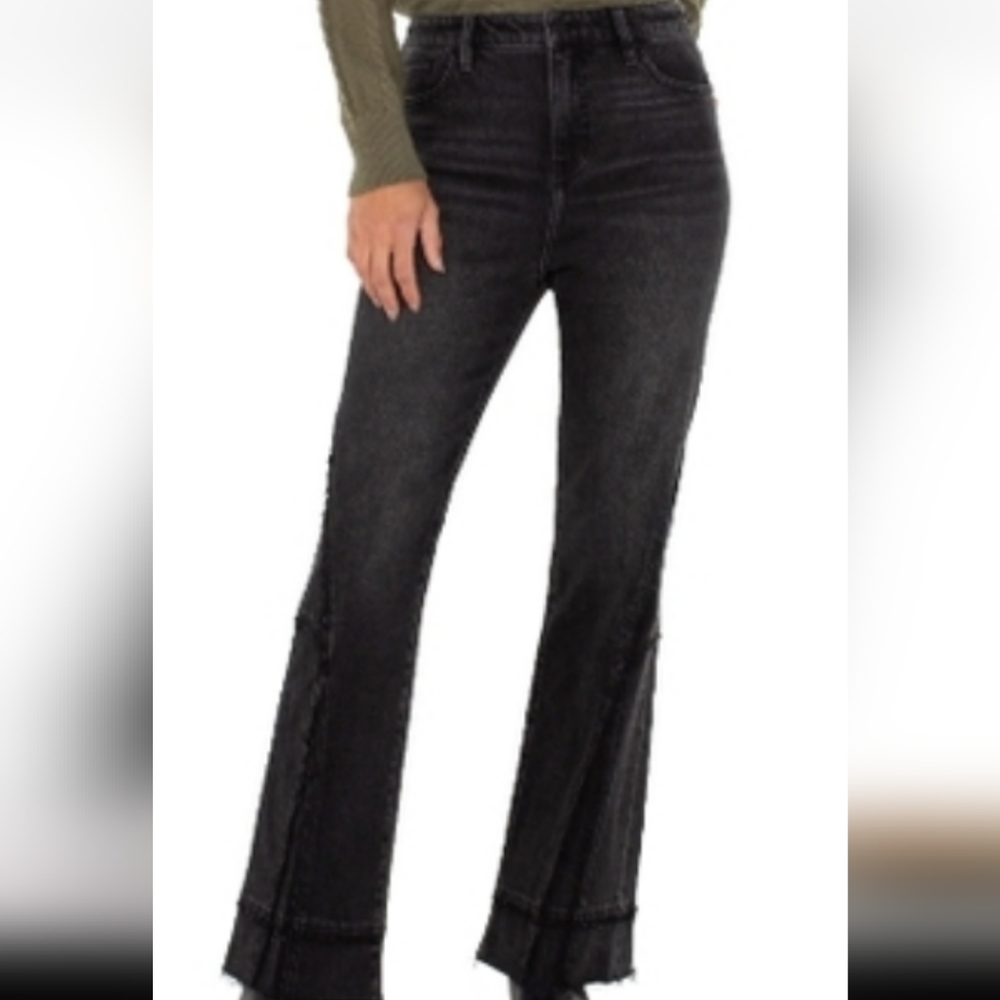 Nwt Liverpool black crop flare 4